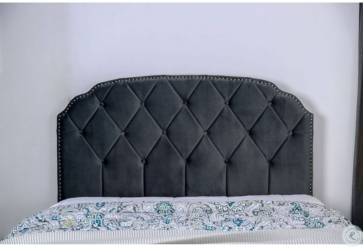 Gray Upholstered Full Bed X1597