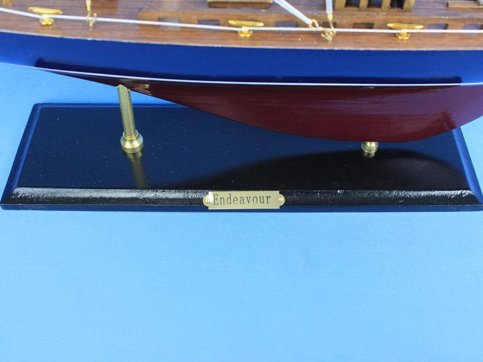 35x22 Wooden Model Sailing Yacht E528726
