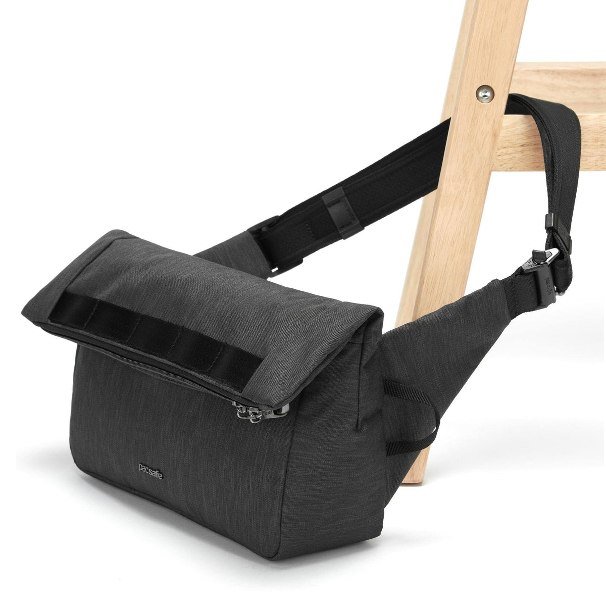 Anti-Theft Sling Pack D107