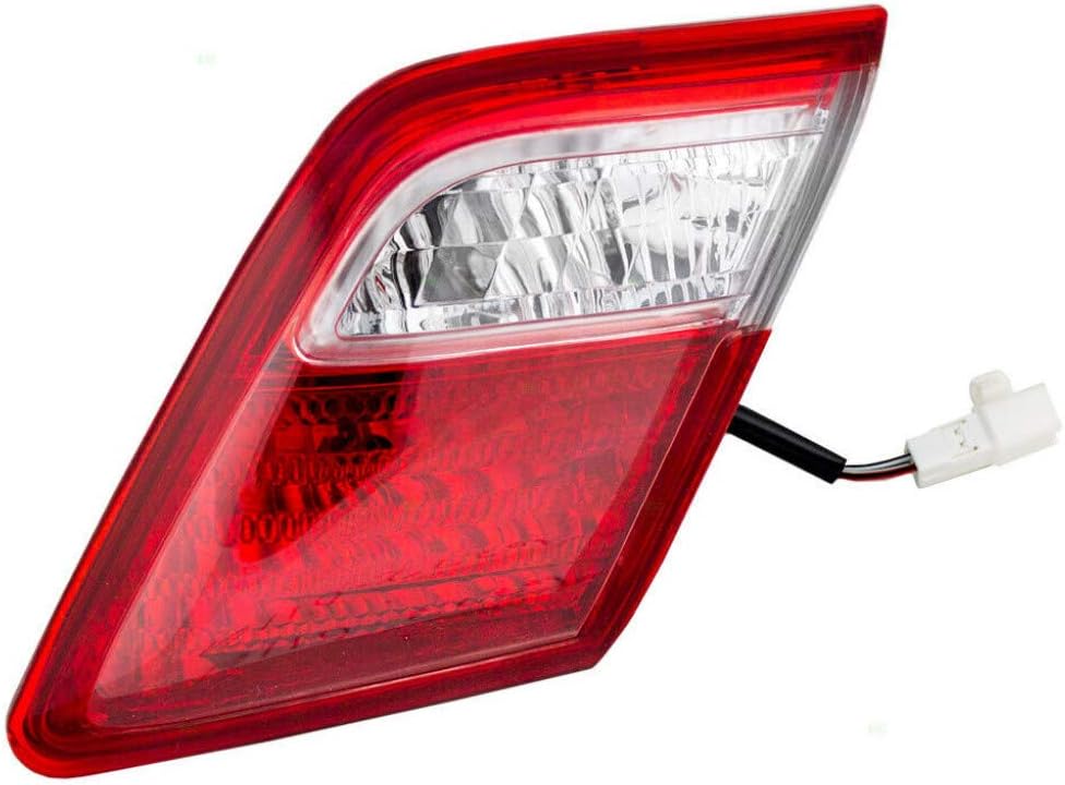 Tail Light Assembly Passenger Side V889