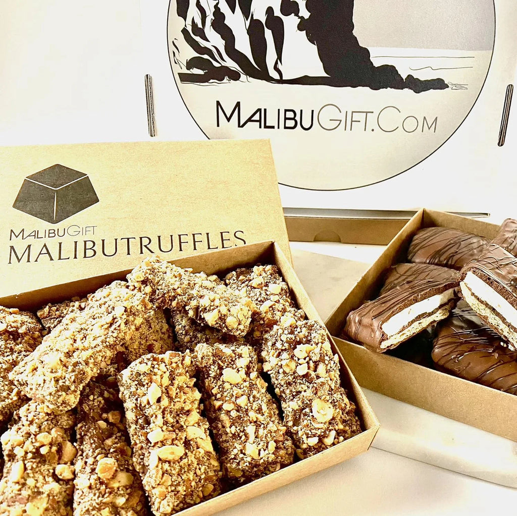 English Toffee Candy with Dark Chocolate and Roasted Almonds T145109