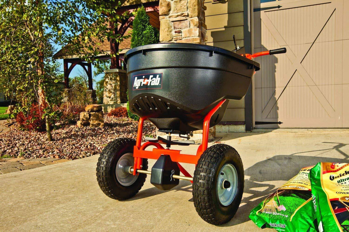 130lb Broadcast Spreader I2057