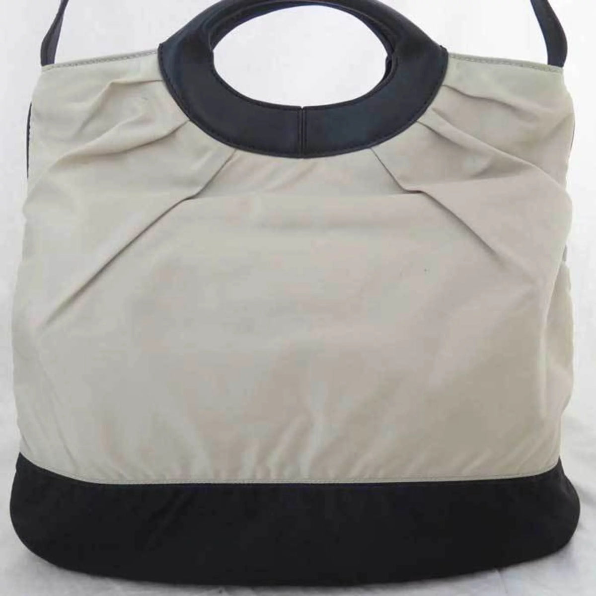 Pre-Owned Nylon Leather Handbag Shoulder Bag U49295