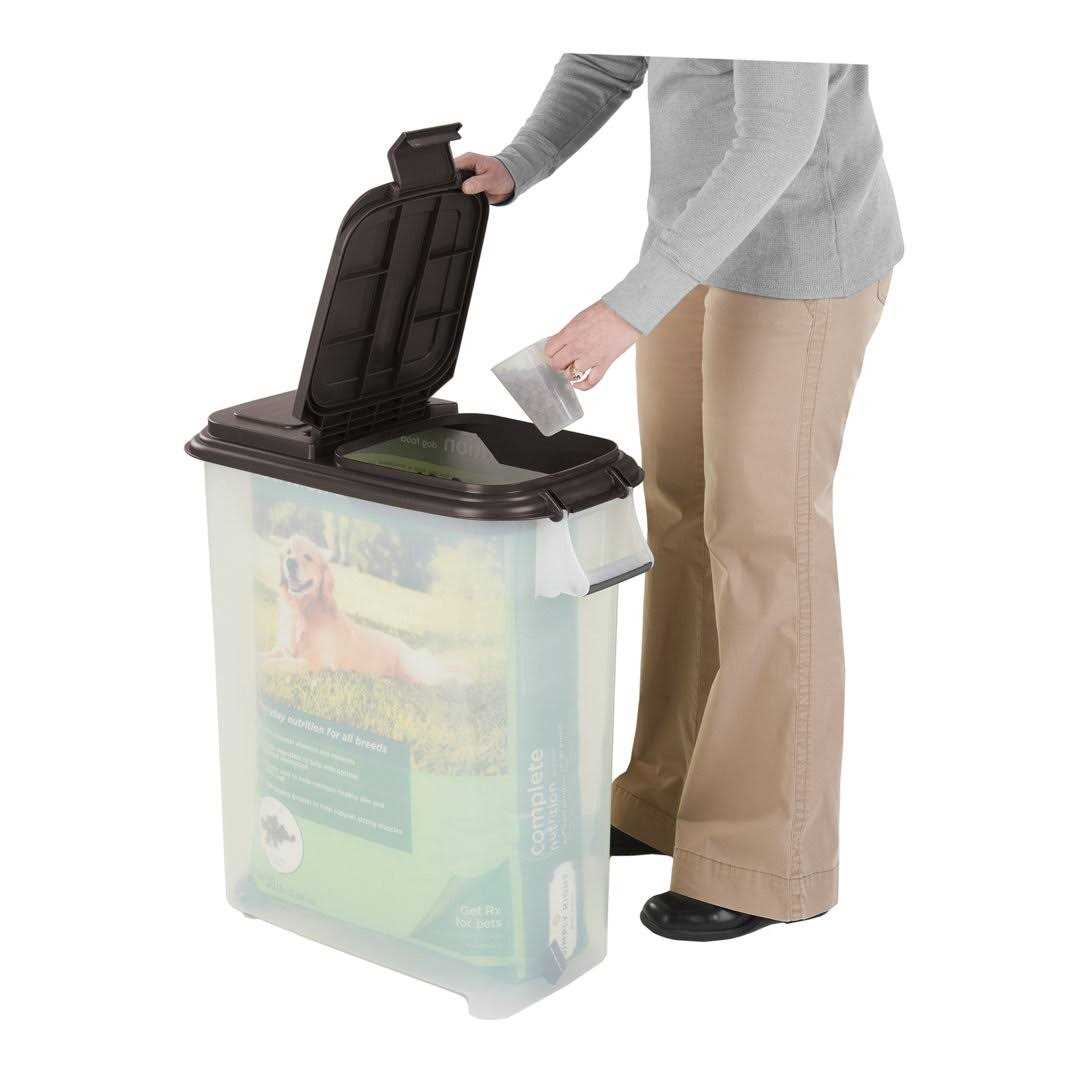 50 QT Airtight Pet Food Storage Container D154