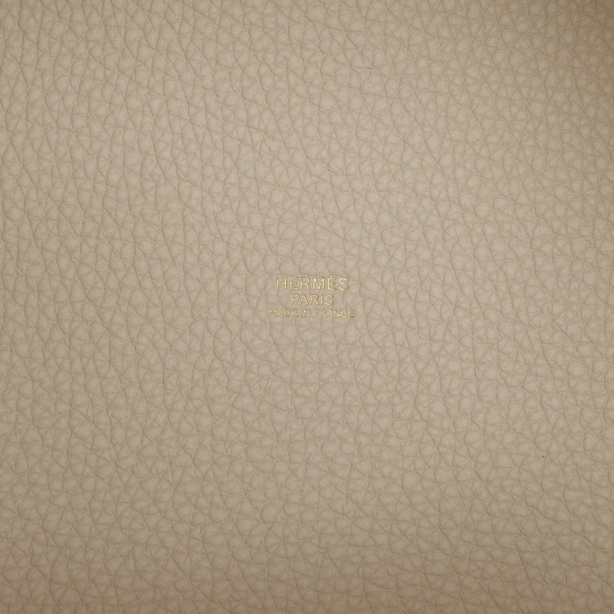 Beton Clemence Leather Bag Q667