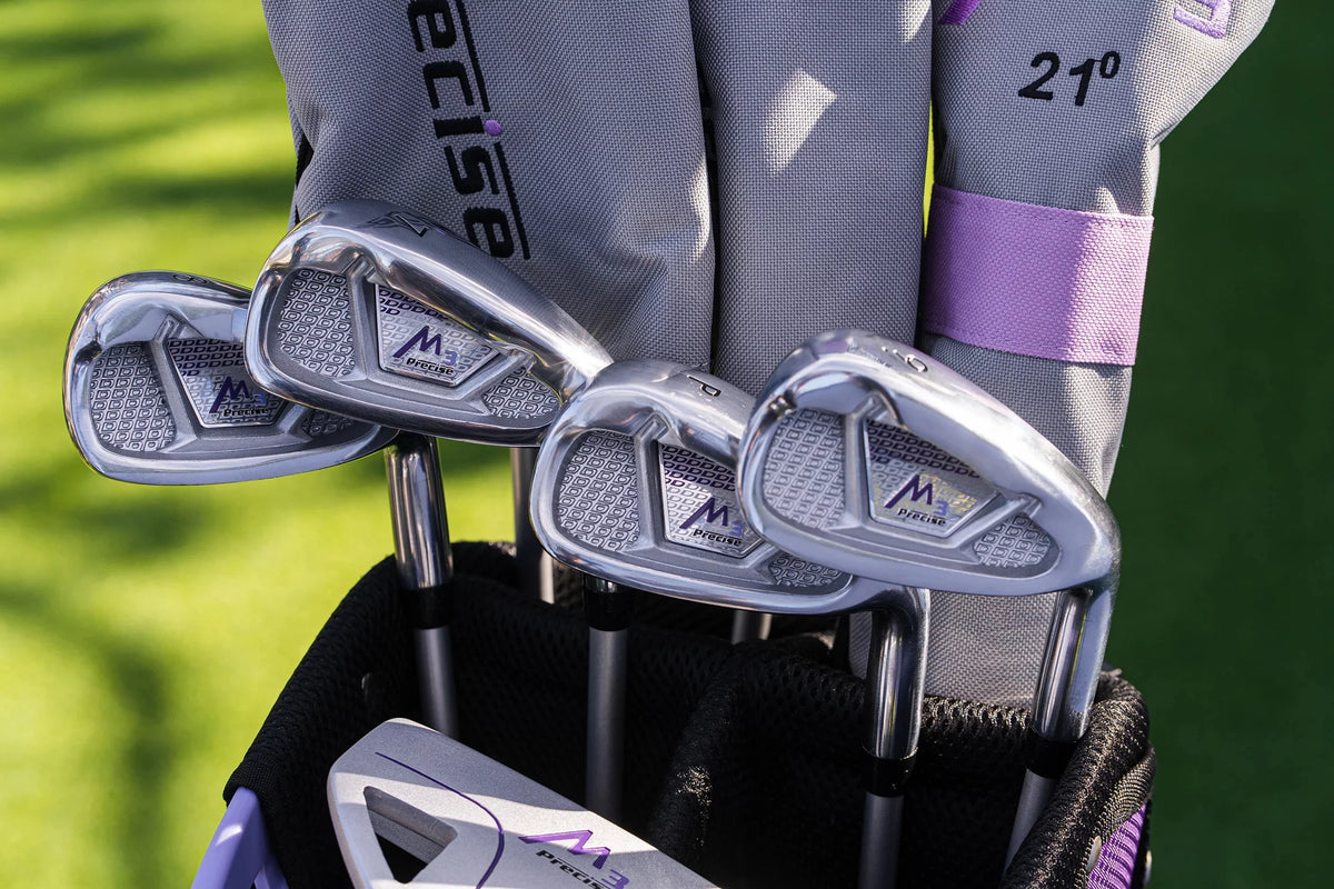 13 Piece Right Hand Golf Club Set J639