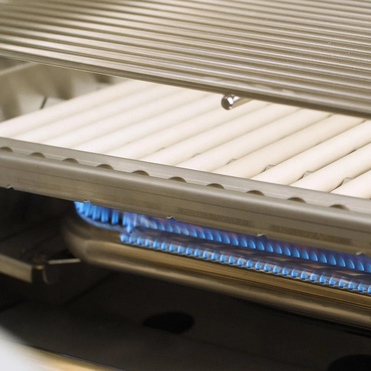 36-Inch Built-In Natural Gas Grill With Rotisserie P9385