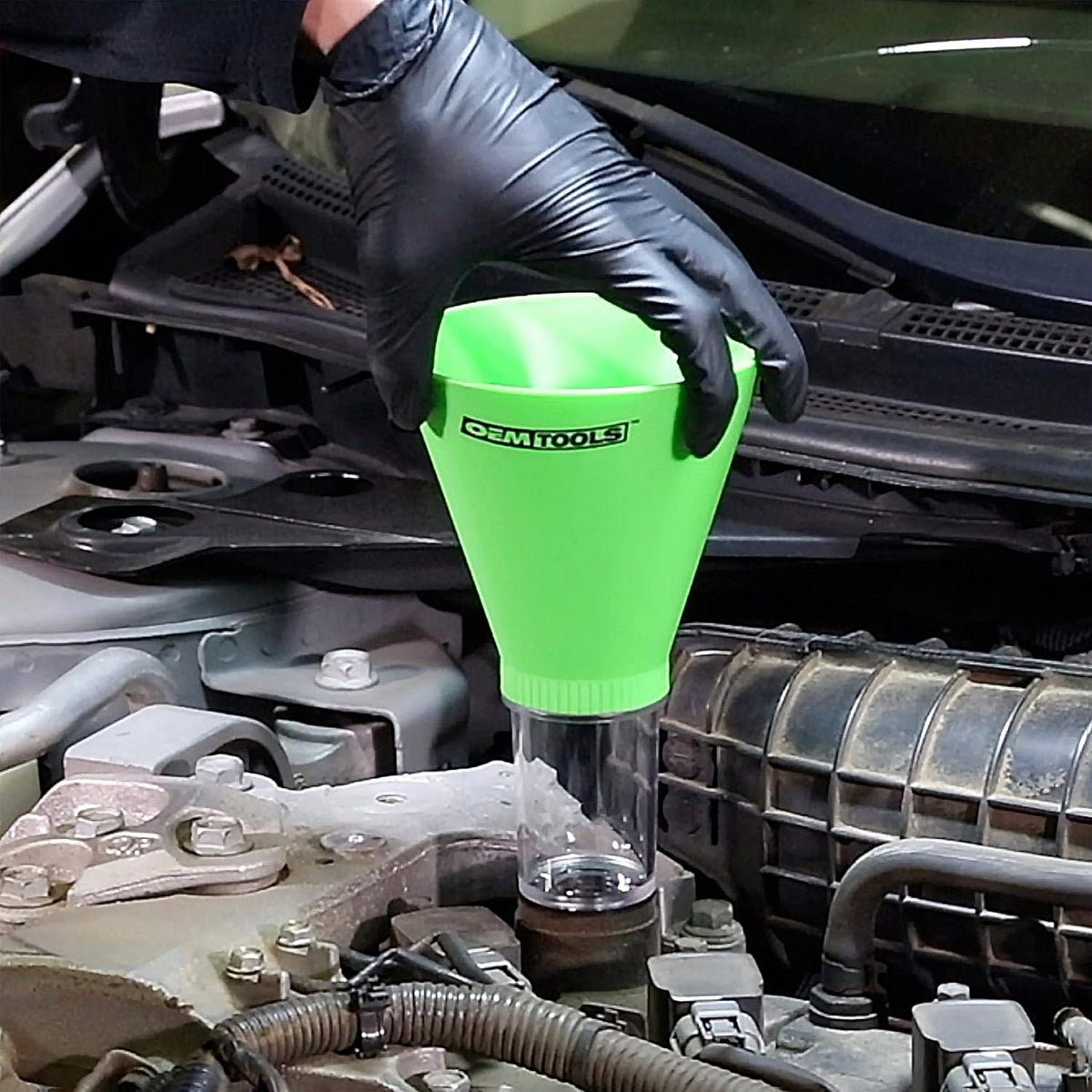 Green No-Spill Oil Funnel Pack of 2 Z468