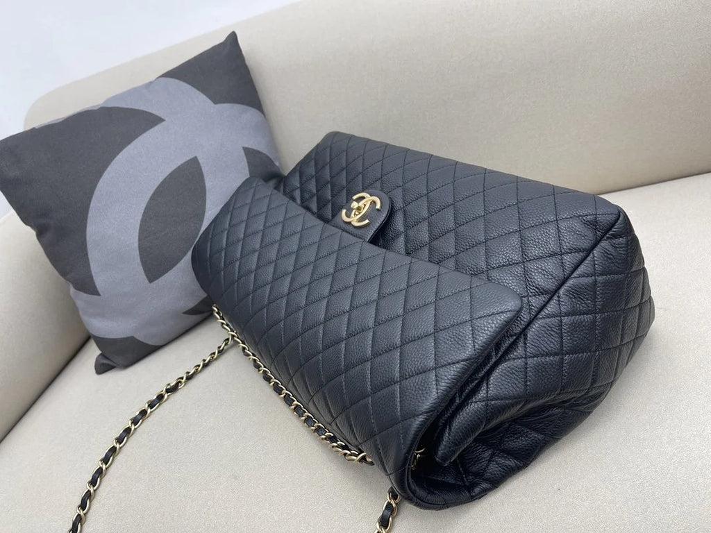 Black Luggage D32170