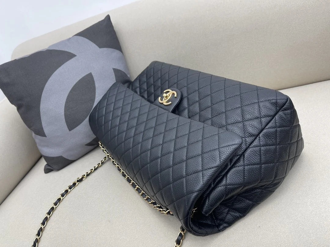 Black Luggage D32170