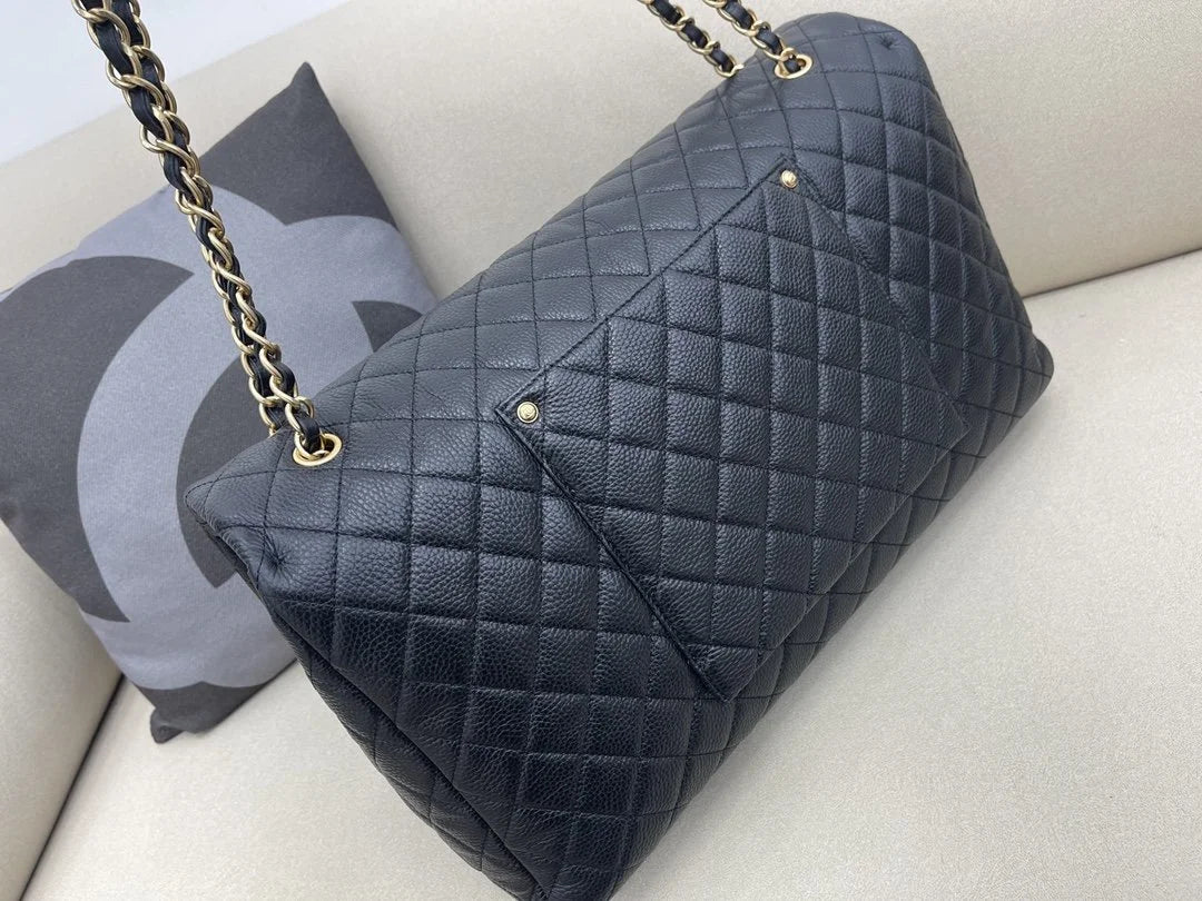 Black Luggage D32170